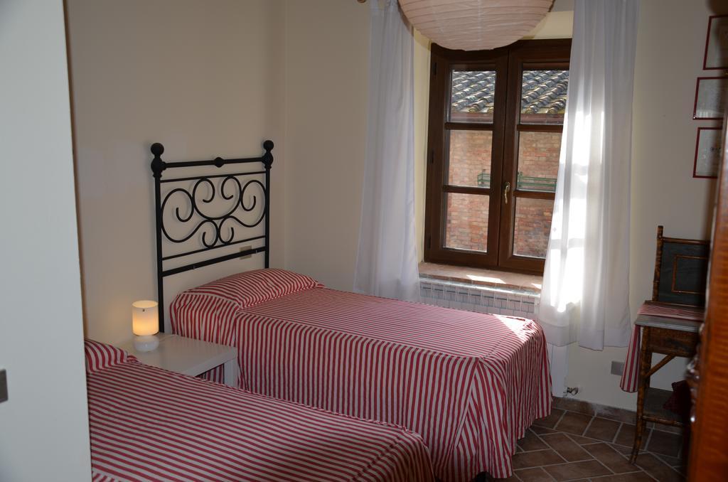 Agriturismo Sant'Alfredo Monteroni dʼArbia Εξωτερικό φωτογραφία